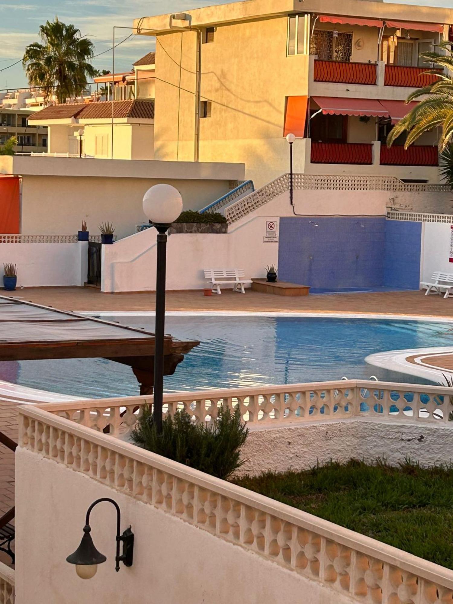 Prime Beachfront Location, Free Parking, Steps To The Sand Los Cristianos (Tenerife) Exterior foto